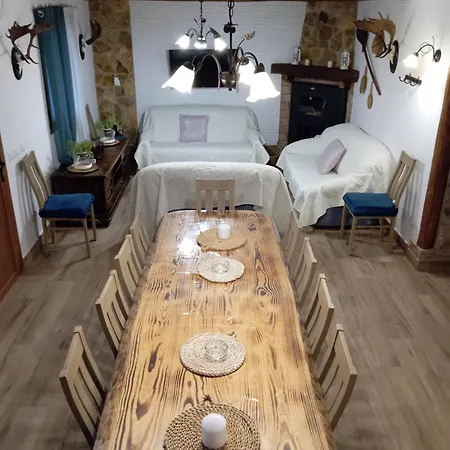 Turisticos Rurales Entresierras Holiday home